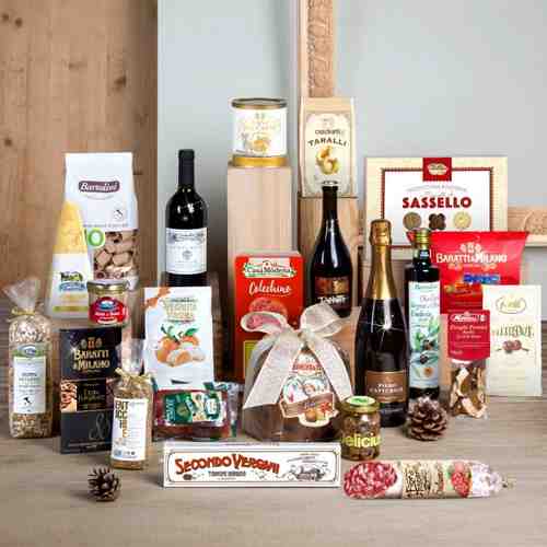 Regale Gourmet Christmas Basket Food T Baskets For Christmas Pesaro Italy